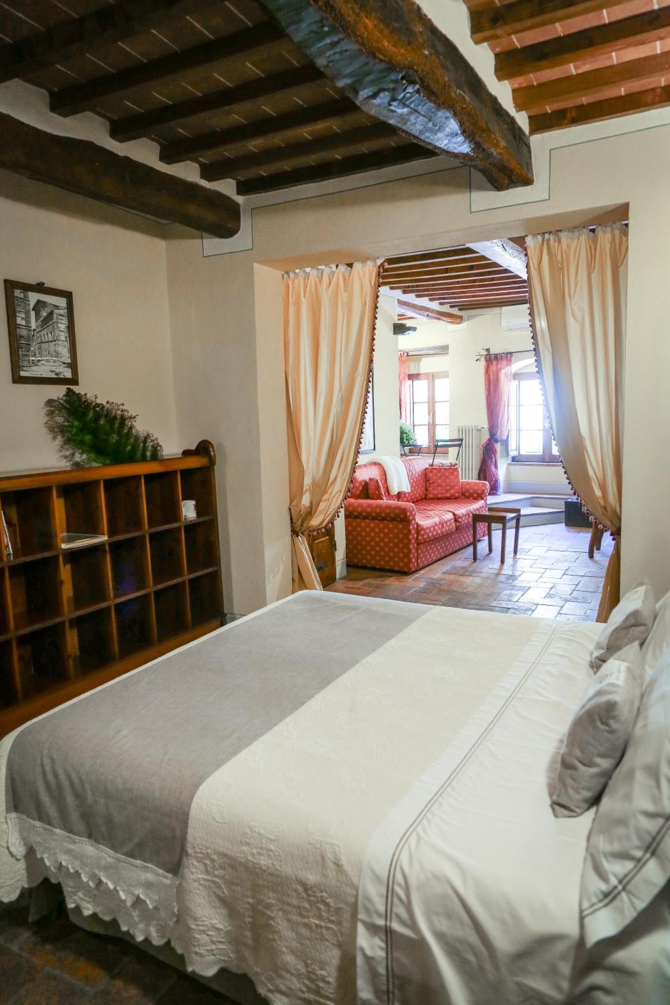 Pienzalettings "Suites" Dış mekan fotoğraf